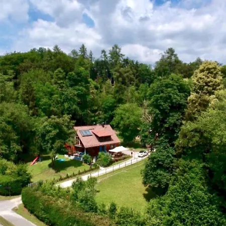Ferienwohnung Im Alten Forsthaus Bermatingen Exterior photo